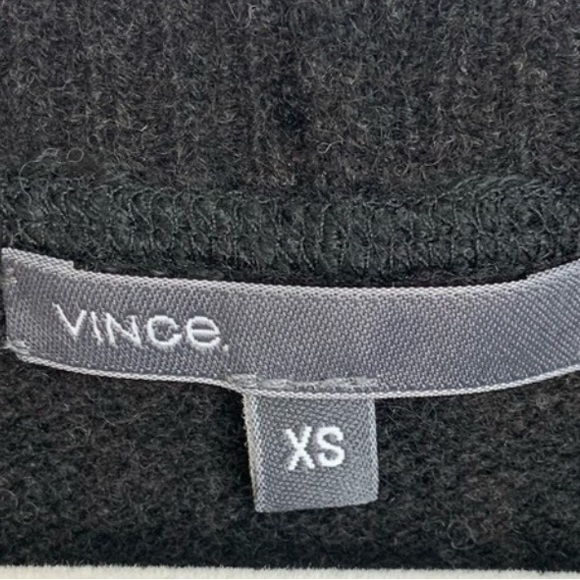 Vince wool/Yak crew neck sweater . Size XS - Picture 4 of 5